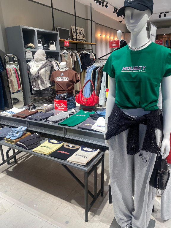 SHEL'TTER MOUSSY ジャズドリーム長島店(三重県桑名市/桑名駅/その他(販売・サービス・アパレル系))_3